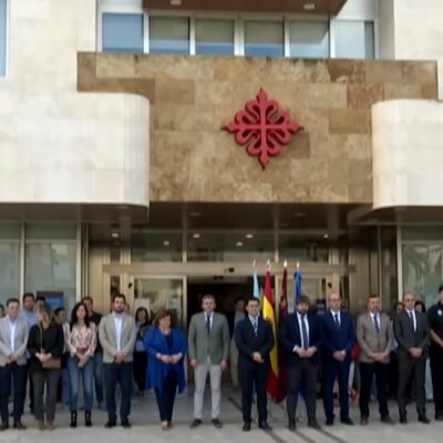 OTRA MUJER ASESINADA